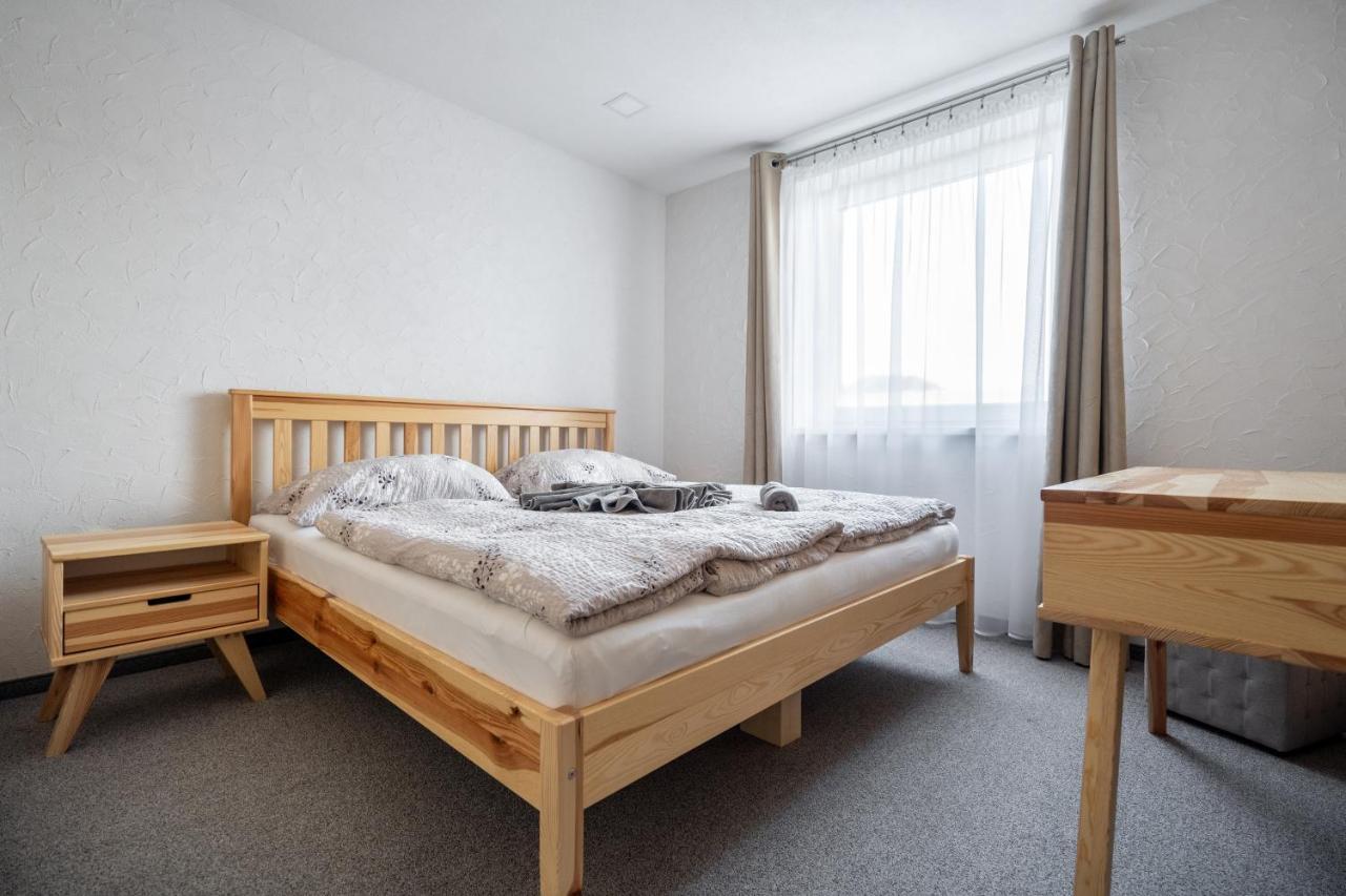Apartmany Janka + Camp Besenova Exterior photo