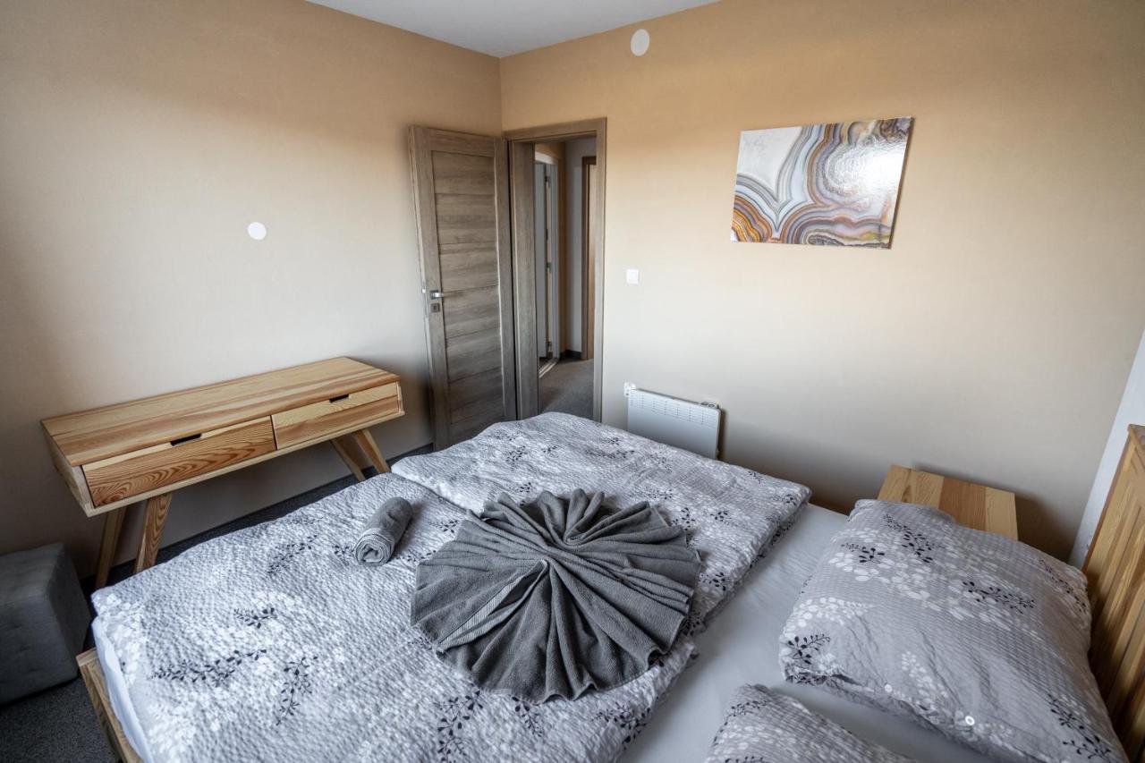 Apartmany Janka + Camp Besenova Exterior photo