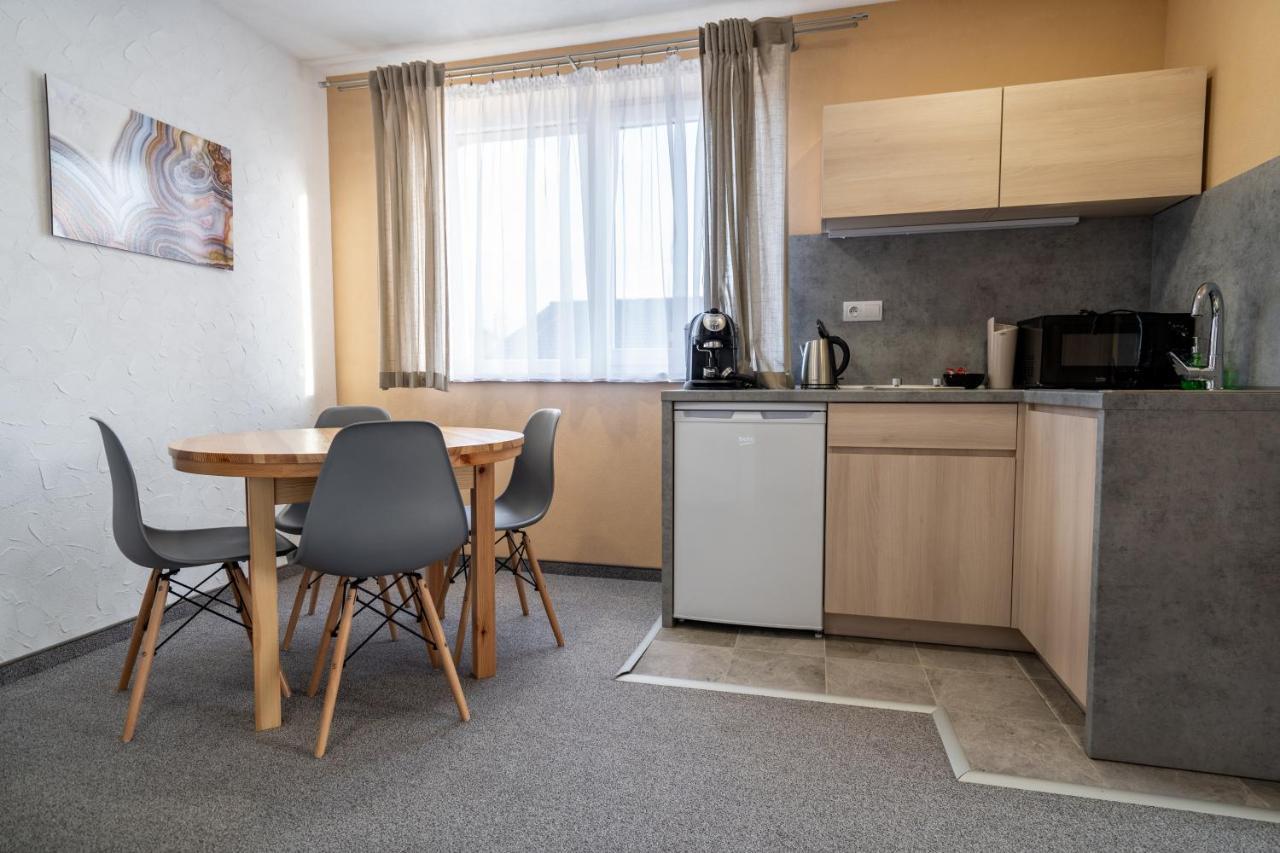 Apartmany Janka + Camp Besenova Exterior photo