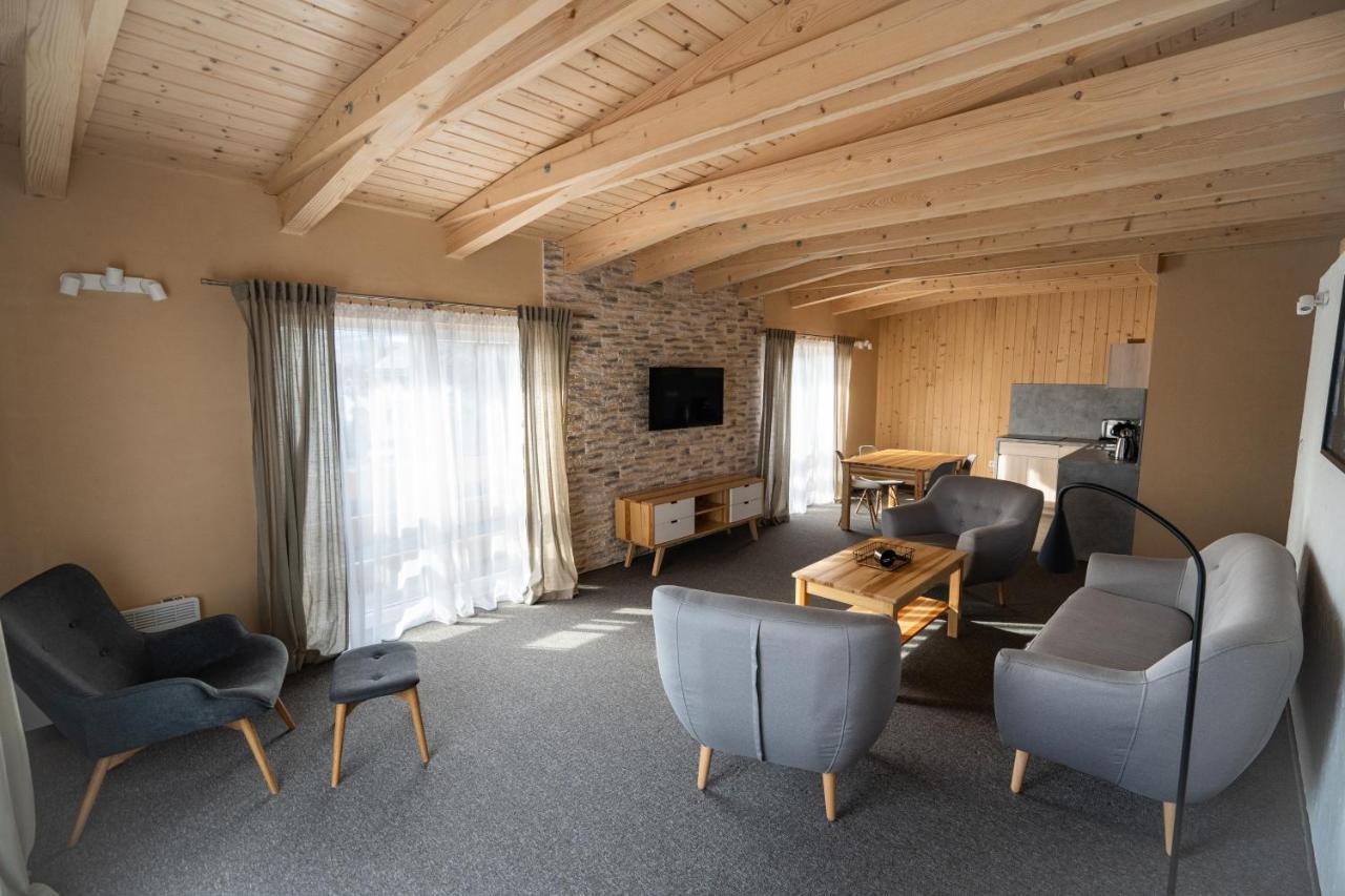 Apartmany Janka + Camp Besenova Exterior photo